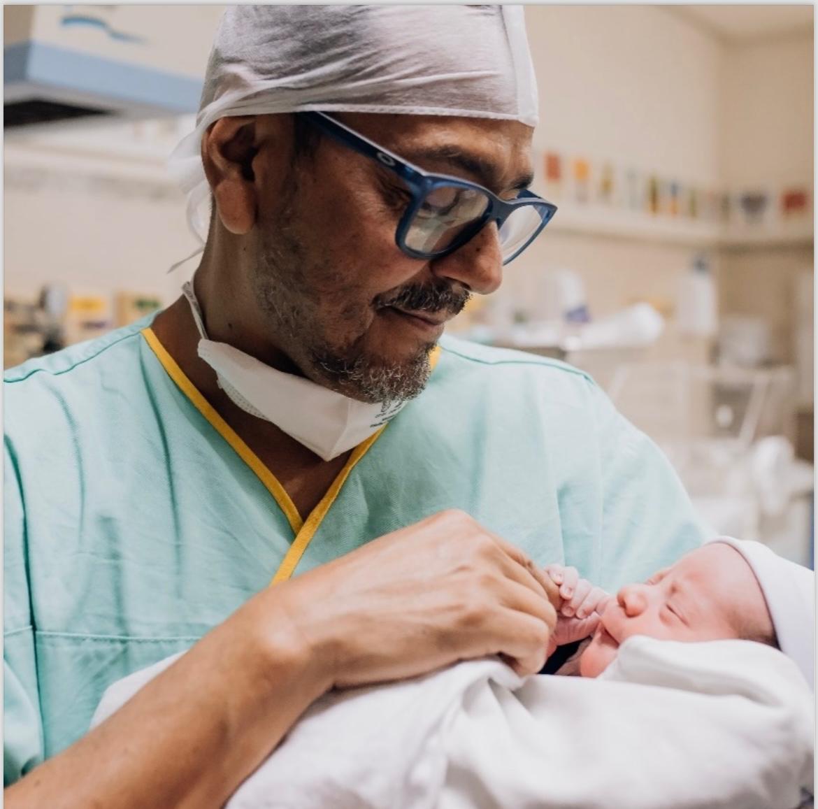 Dr. Marcus Vinícius Cunha - Pediatra